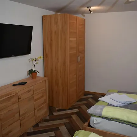 Am Steigerwaldrand Appartement Sugenheim